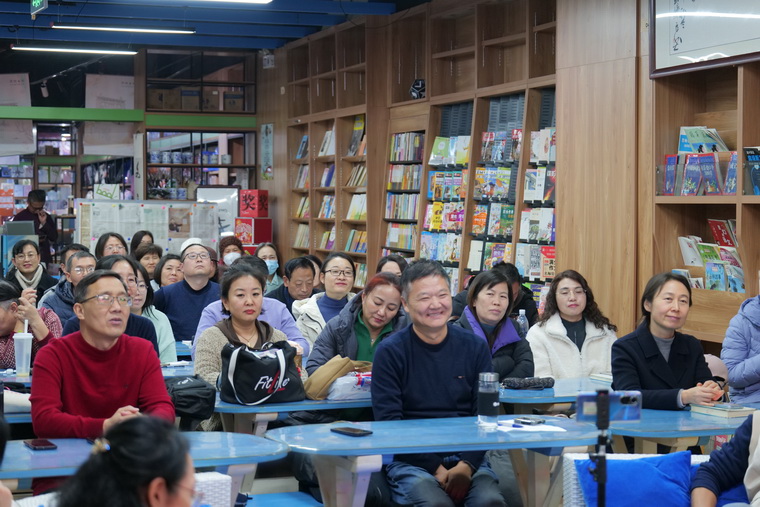 1765421878708346.jpg 81b386cb29354444b07ab8846d2d4e41.jpg