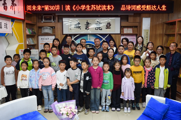 1759150054657482.jpg 8b133ed34bd6dae503bc8fdb905e0bf7.jpg